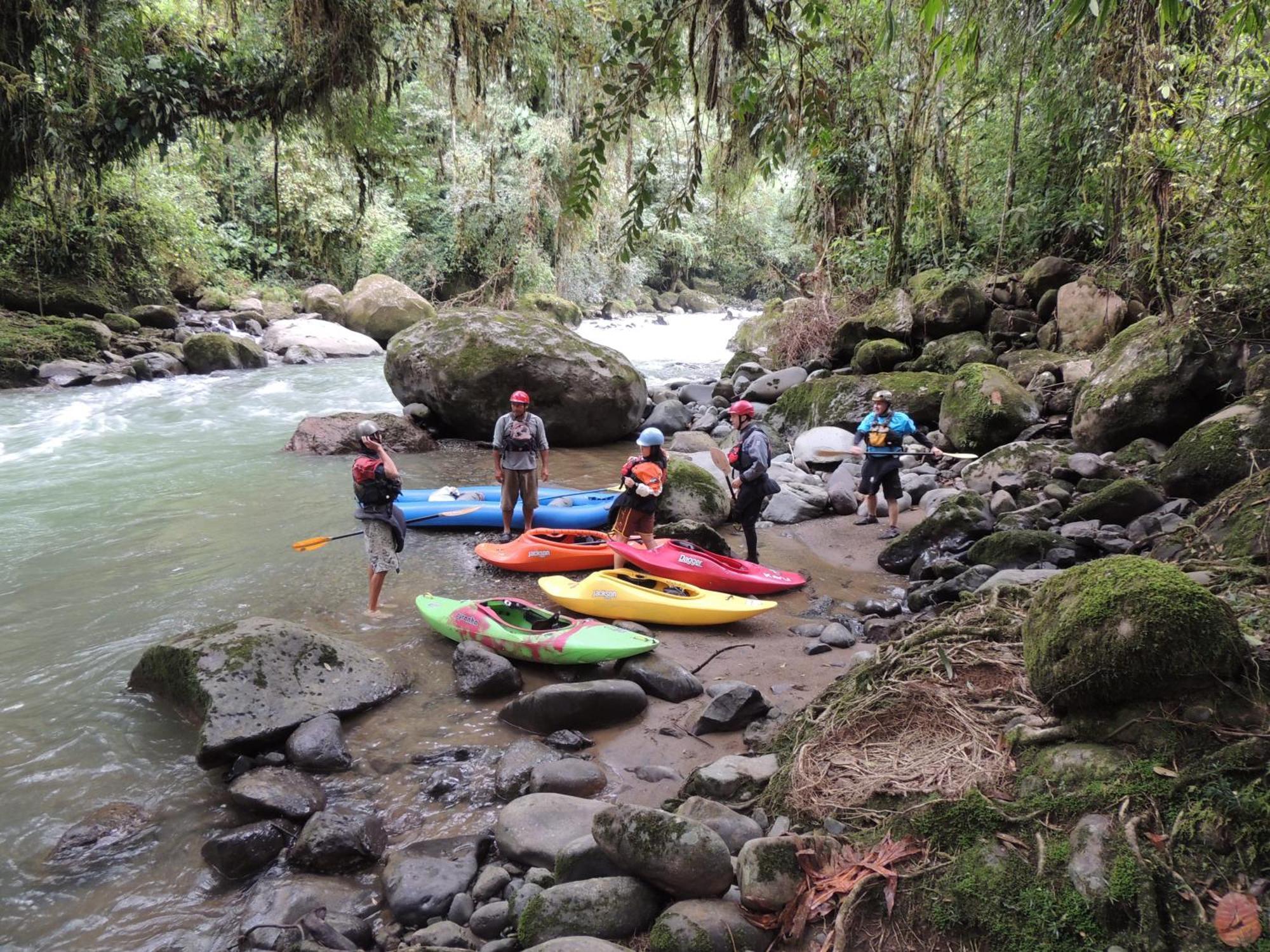 Pacuare River Lodge Bajo Tigre Exterior photo